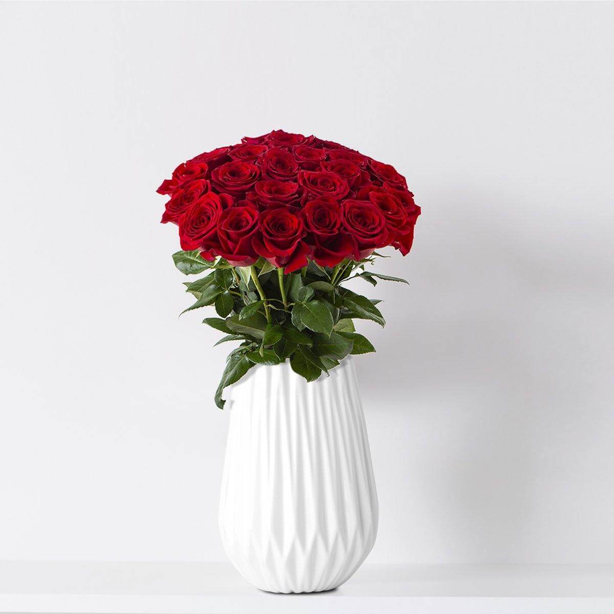 Bouquet of 29 red roses