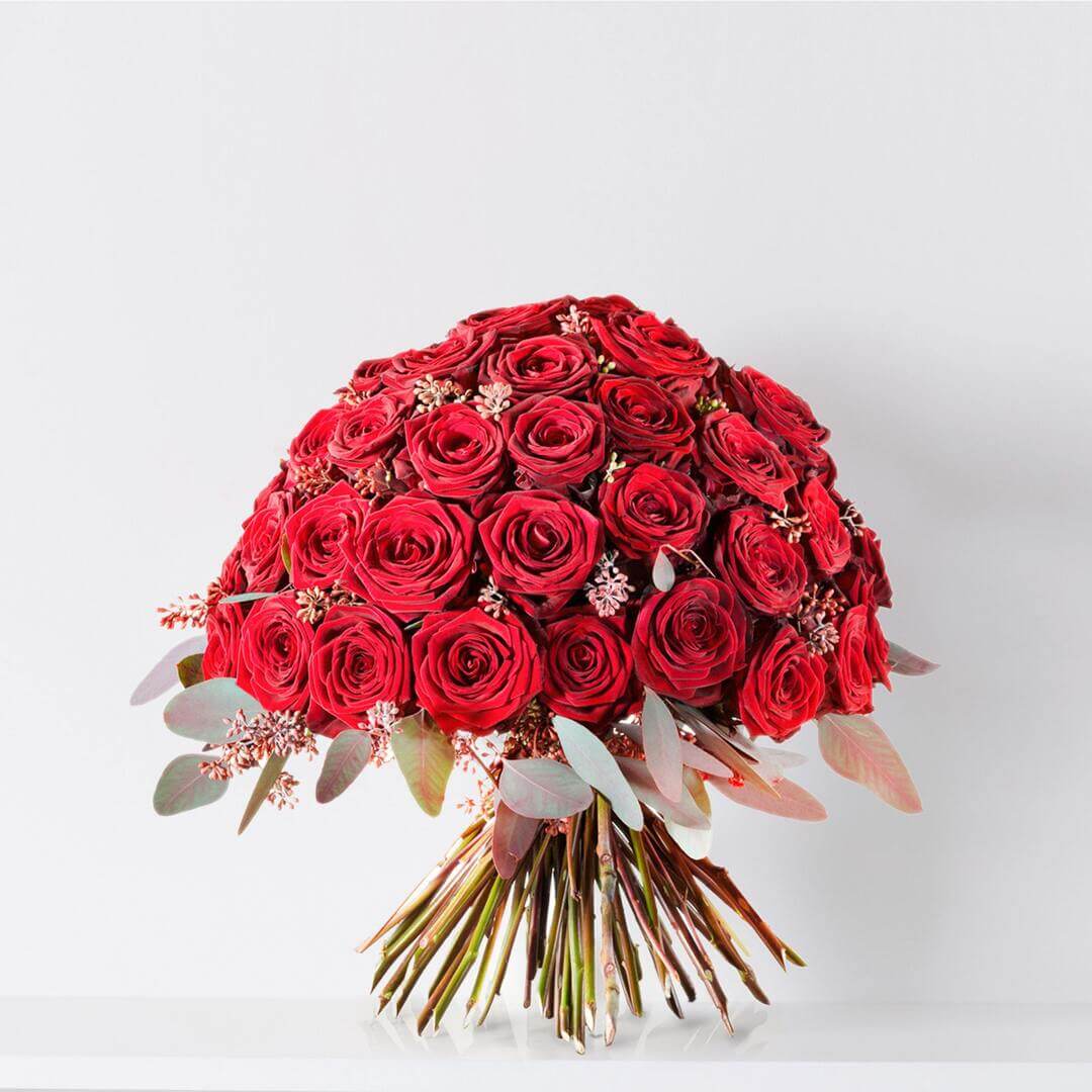 Special bouquet of 45 red roses