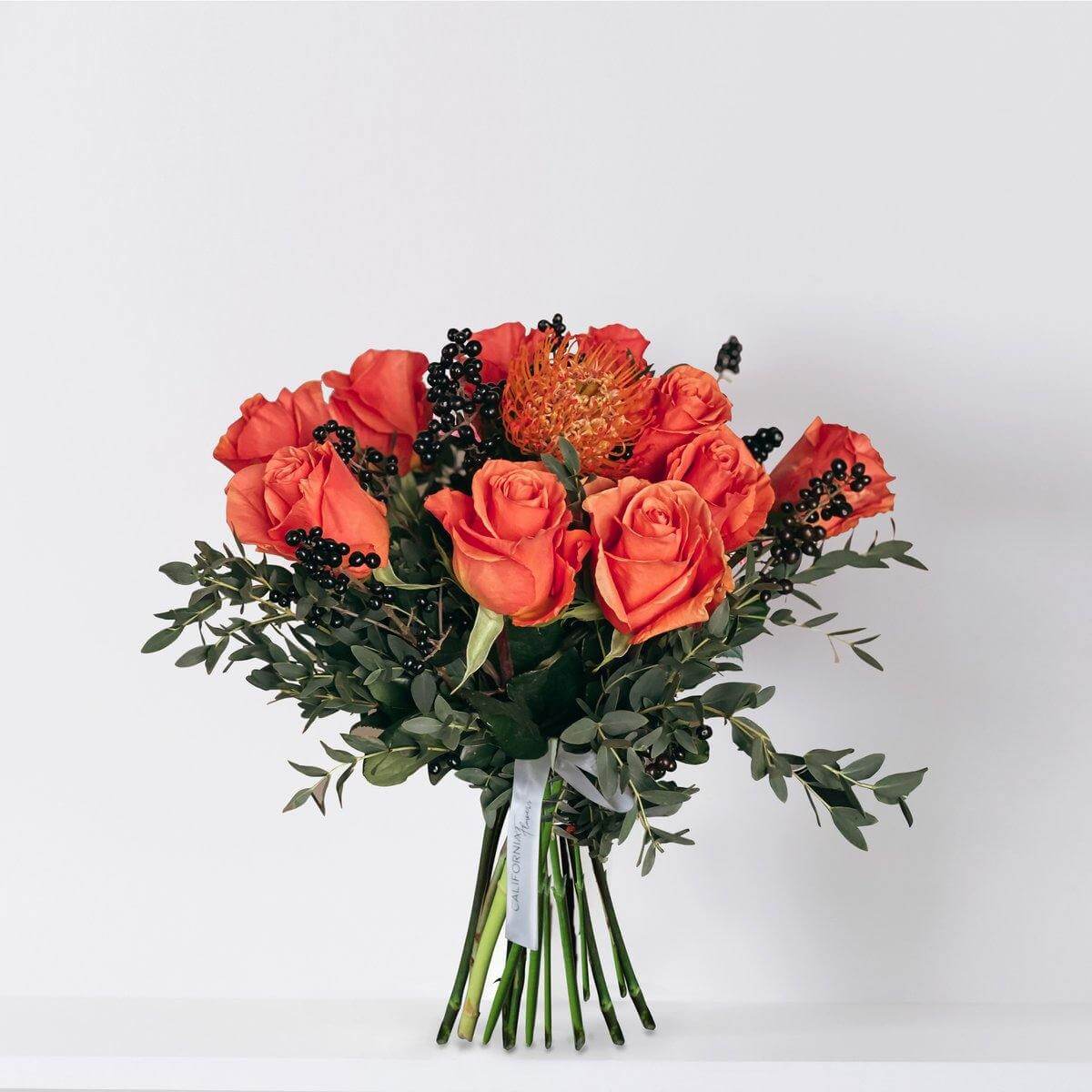 Bouquet with orange and white roses