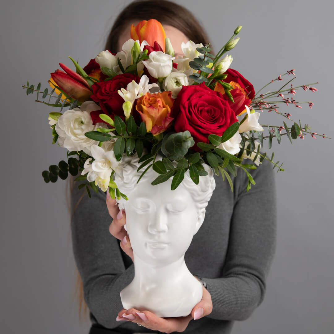 Vaza Venus cu eustoma, trandafiri si lalele