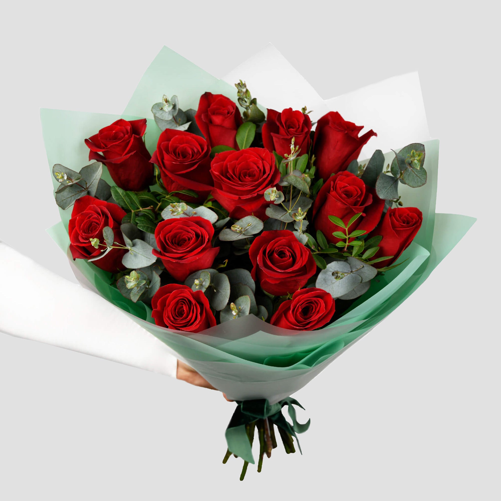 Bouquet of 13 red roses