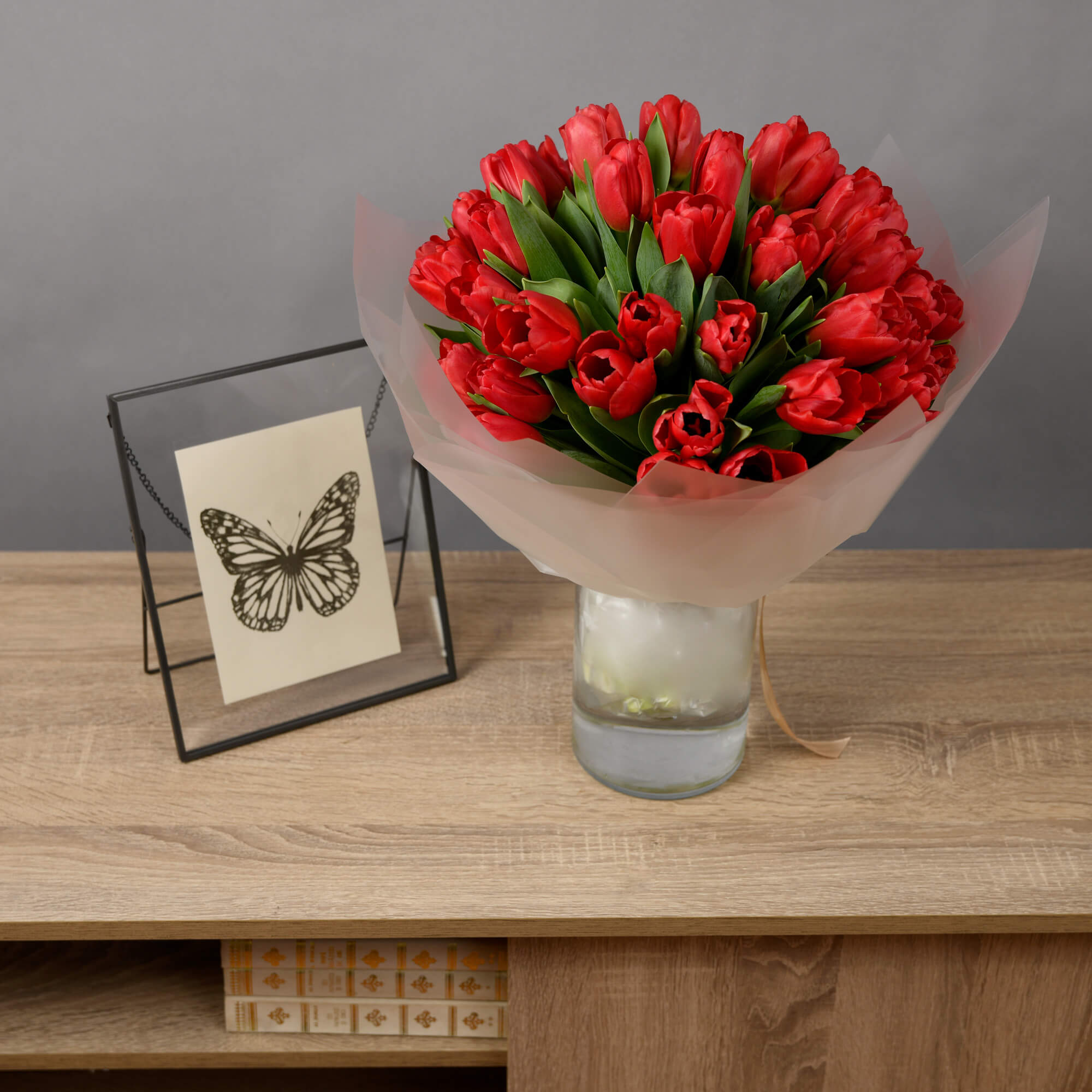 Bouquet with 49 red tulips
