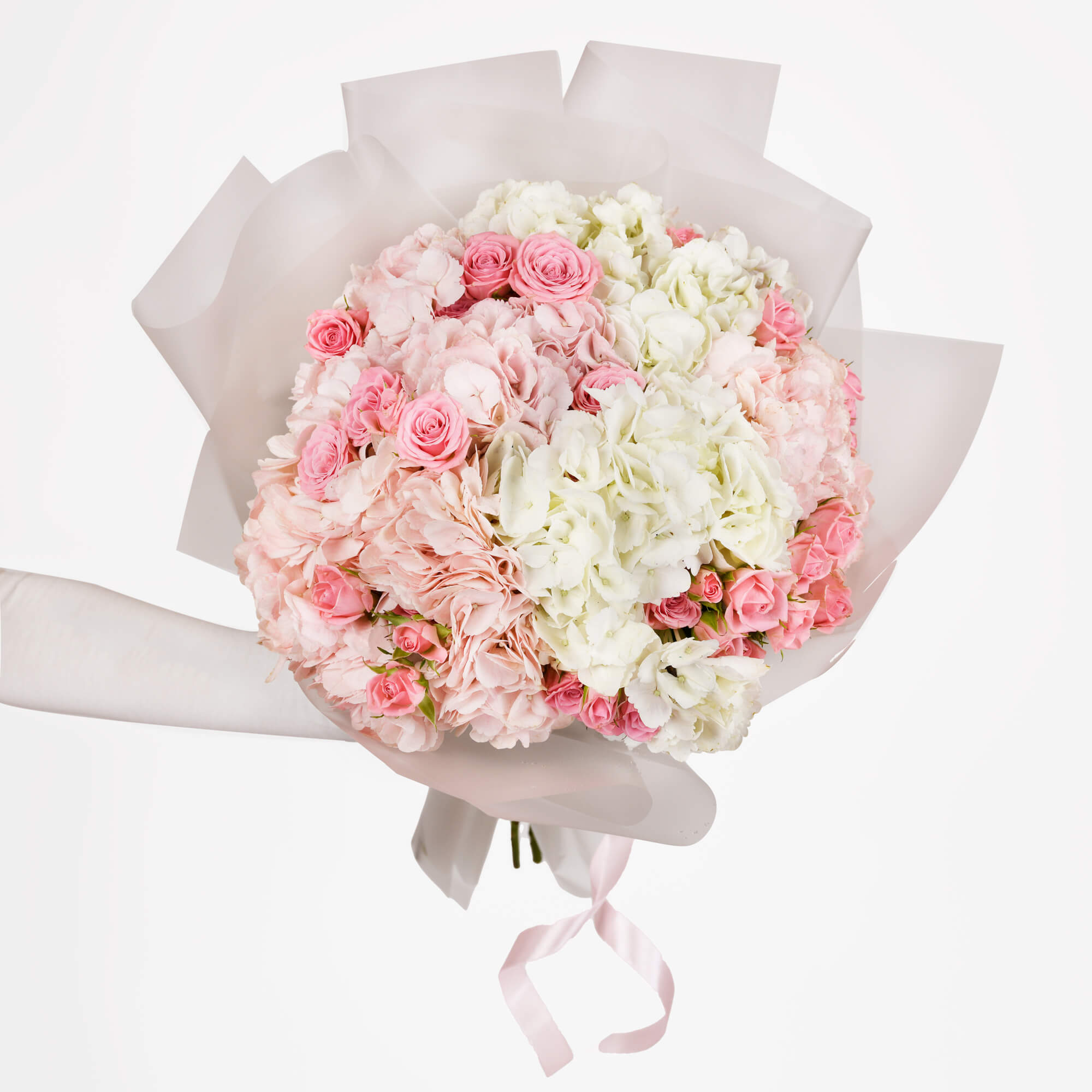 Buchet cu hortensii albe si roz